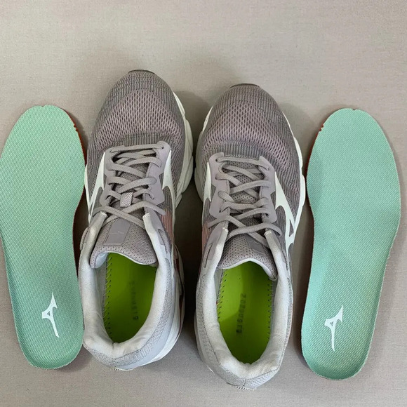 Mizuno Wave Inspire 16 Running Sneakers Athletic Shoes Womens 10.5 Pink Gray - Picture 11 of 15